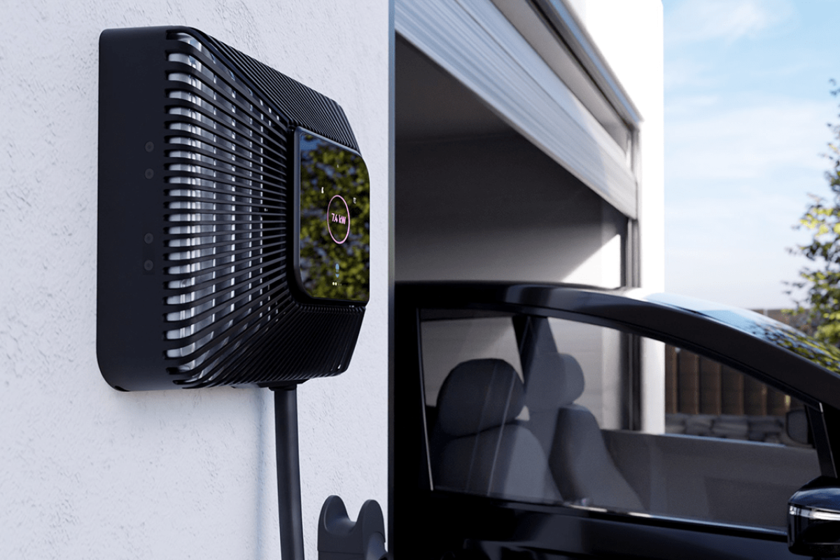 wallbox-chargers-quasar-ladestation-charging-station-wallbox-2020-01-min-e1708101021782